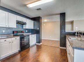 1046  Graystone Drive , Lancaster Texas 75134