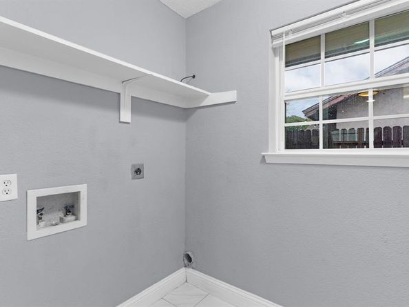 1425  Whitney Drive , Garland Texas 75040