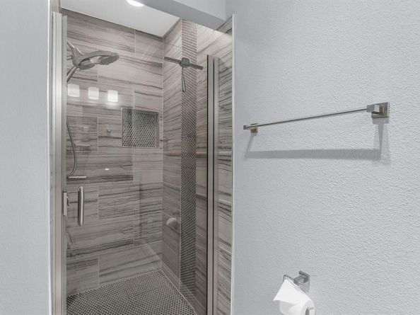 1425  Whitney Drive , Garland Texas 75040