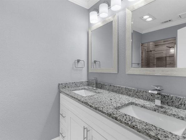 1425  Whitney Drive , Garland Texas 75040