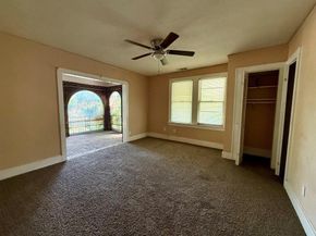 2946  Lipscomb Street , Fort Worth Texas 76110