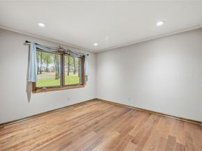 1607 N Main Street , Euless Texas 76039