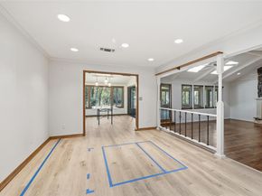 1607 N Main Street , Euless Texas 76039