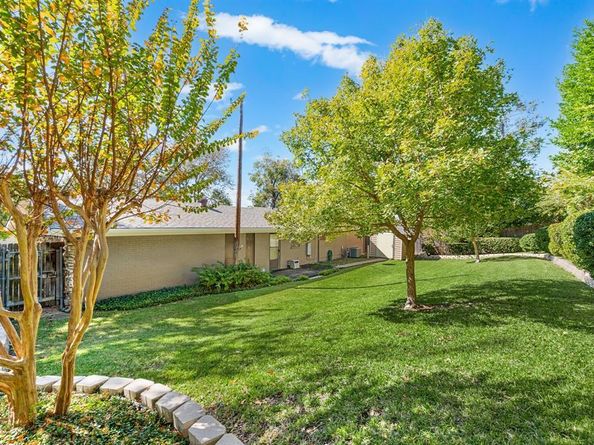 3720  Wooten Drive , Fort Worth Texas 76133