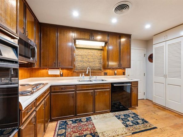 3720  Wooten Drive , Fort Worth Texas 76133