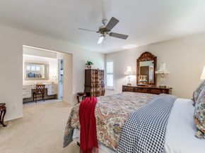 7637  El Pensador Drive , Dallas Texas 75248