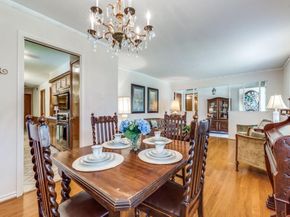 7637  El Pensador Drive , Dallas Texas 75248