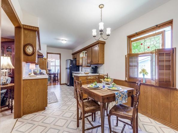 7637  El Pensador Drive , Dallas Texas 75248