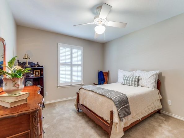 7637  El Pensador Drive , Dallas Texas 75248