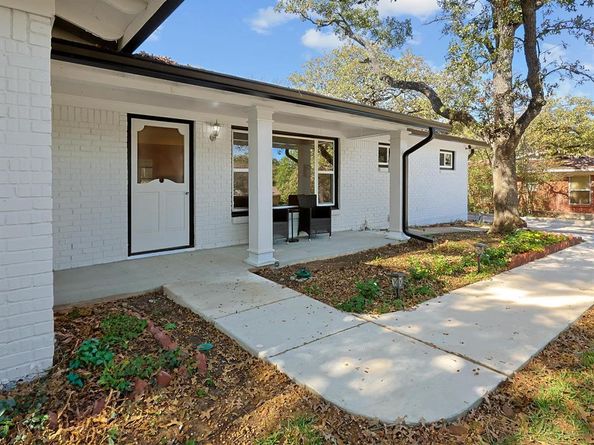 2104  Montclair Drive , Fort Worth Texas 76103