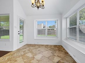 5904  Meadowglen Drive , Denton Texas 76226