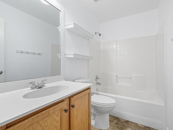 5904  Meadowglen Drive , Denton Texas 76226