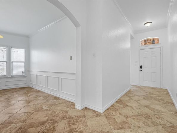 5904  Meadowglen Drive , Denton Texas 76226