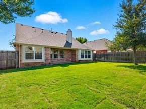 5904  Meadowglen Drive , Denton Texas 76226