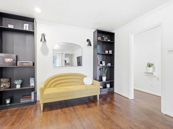 2330  Peavy Place , Dallas Texas 75228