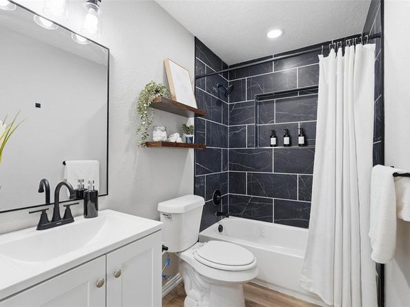 3307  Dawes Drive , Dallas Texas 75211