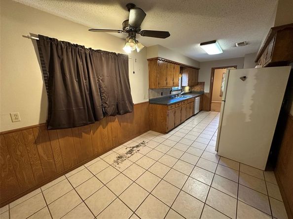 8332  Van Pelt Drive , Dallas Texas 75228