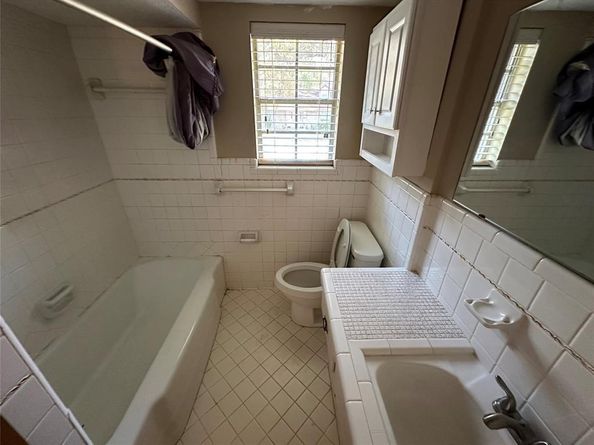 8332  Van Pelt Drive , Dallas Texas 75228