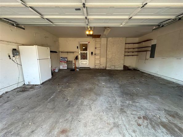 8332  Van Pelt Drive , Dallas Texas 75228