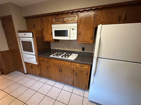 8332  Van Pelt Drive , Dallas Texas 75228