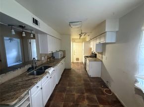 13329  Southview Lane , Dallas Texas 75240