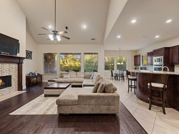 12230  Jackson Creek Drive , Dallas Texas 75243