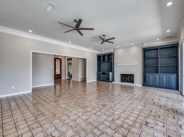 848 S Havenwood Lane S, Fort Worth Texas 76112