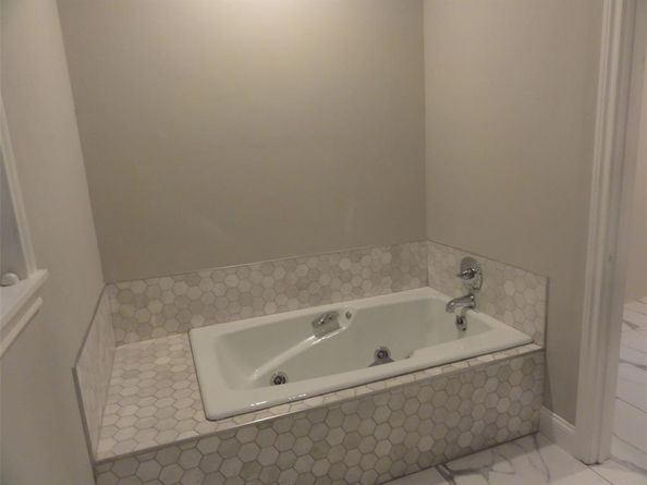 848 S Havenwood Lane S, Fort Worth Texas 76112