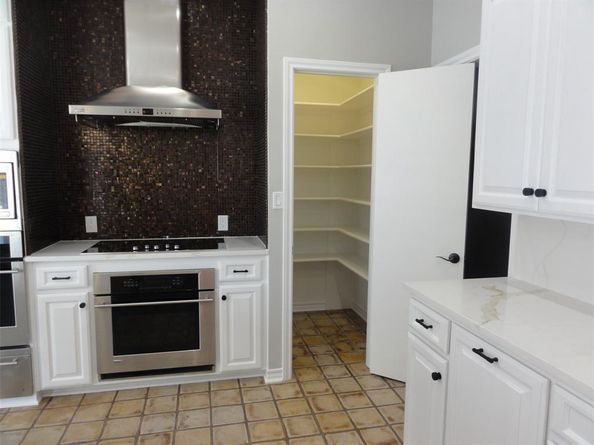 848 S Havenwood Lane S, Fort Worth Texas 76112