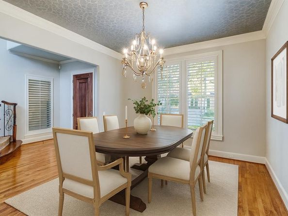 12222  Park Bend Drive , Dallas Texas 75230