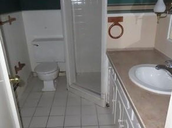 14214  Edgecrest Drive , Dallas Texas 75254