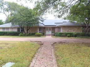 14214  Edgecrest Drive , Dallas Texas 75254