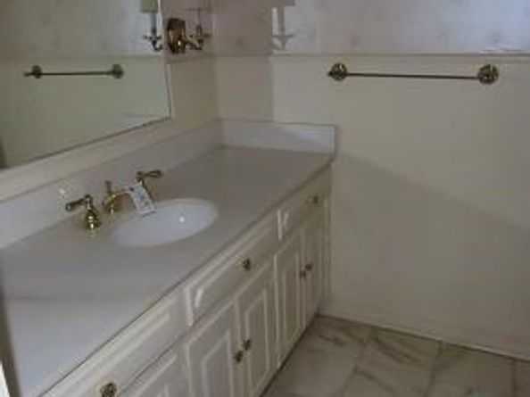 14214  Edgecrest Drive , Dallas Texas 75254