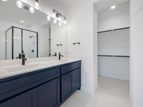 5829  Water Bridge Lane , Fort Worth Texas 76109
