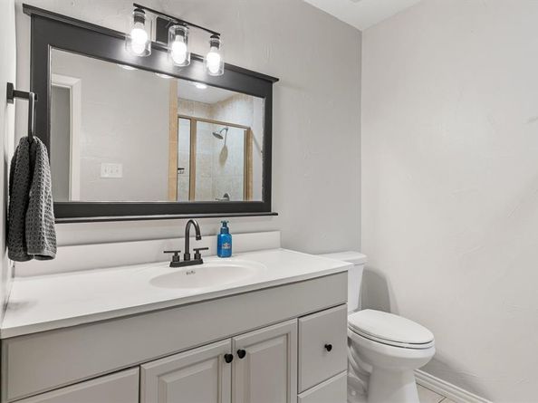 7510  Holly Hill Drive  148, Dallas Texas 75231