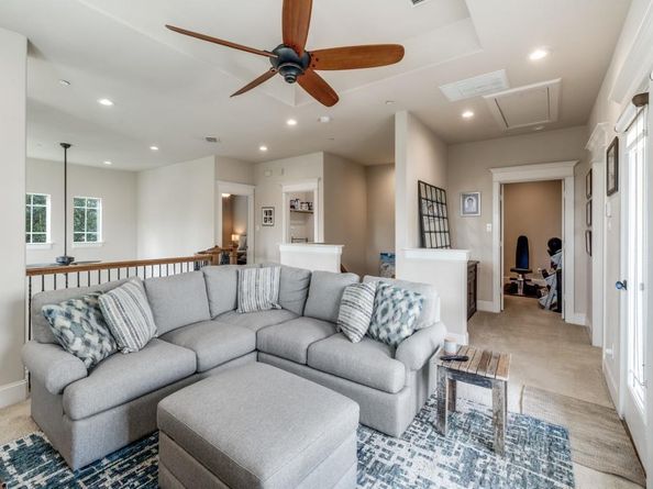 1600  Abrams Road  30, Dallas Texas 75214