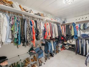 5104  Maple Springs Boulevard , Dallas Texas 75235