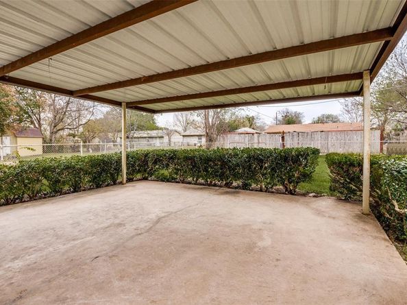 3474  Pacesetter Drive , Dallas Texas 75241