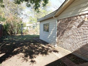 4649  Western Oaks Drive , Dallas Texas 75211