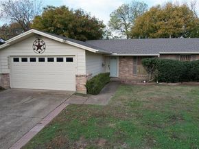 4649  Western Oaks Drive , Dallas Texas 75211