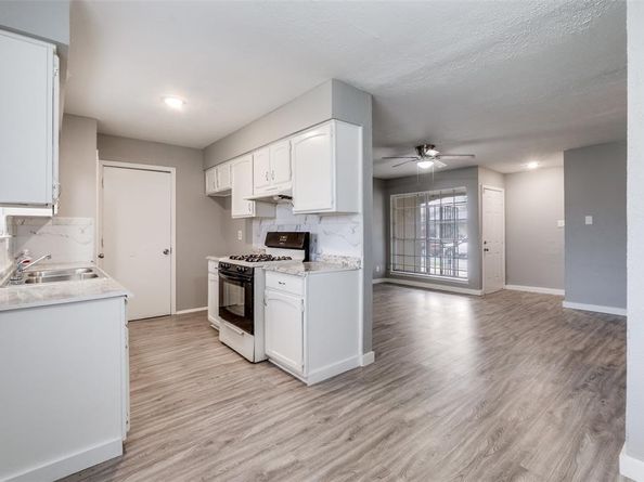 3336  Pacesetter Drive , Dallas Texas 75241