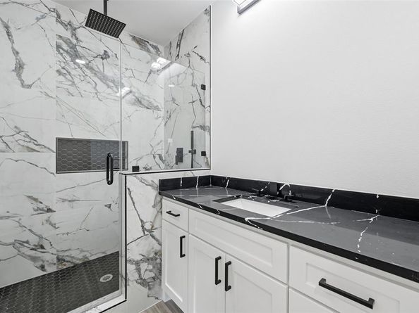 2618  Gooch Street , Dallas Texas 75241