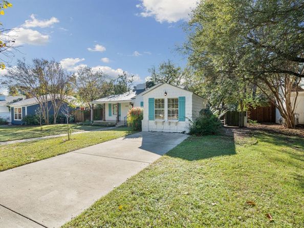 6333  Locke Avenue , Fort Worth Texas 76116