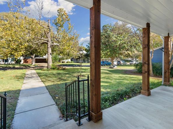 6333  Locke Avenue , Fort Worth Texas 76116