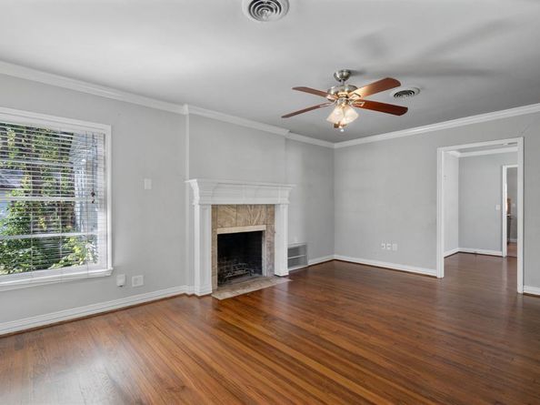 6333  Locke Avenue , Fort Worth Texas 76116