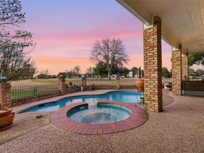 901  Ironwood Drive , DeSoto Texas 75115