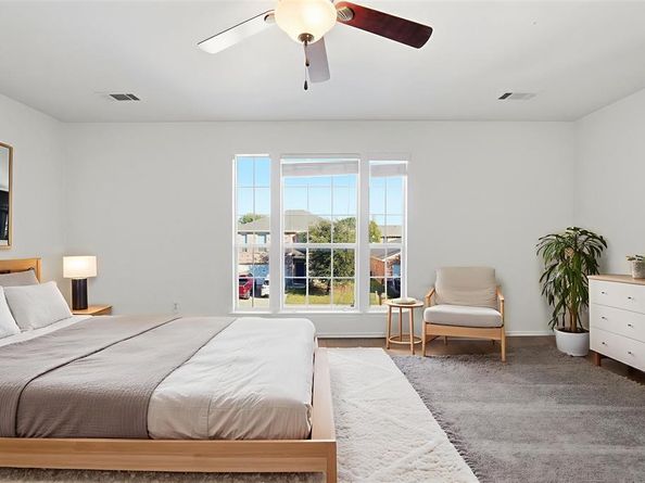 10405  Hideaway Trail , Fort Worth Texas 76131