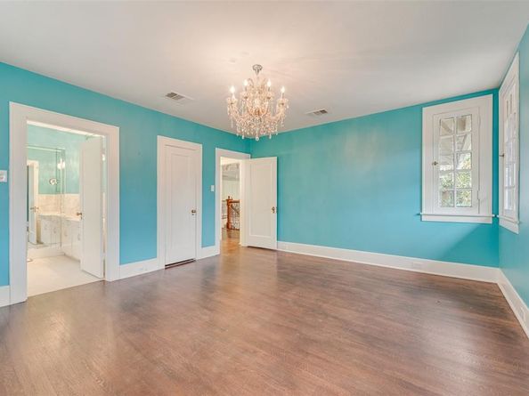 6116  Gaston Avenue , Dallas Texas 75214