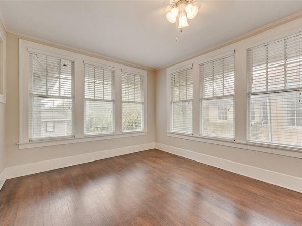 6116  Gaston Avenue , Dallas Texas 75214