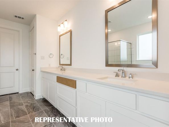 1310  Earles Court , Mansfield Texas 76063